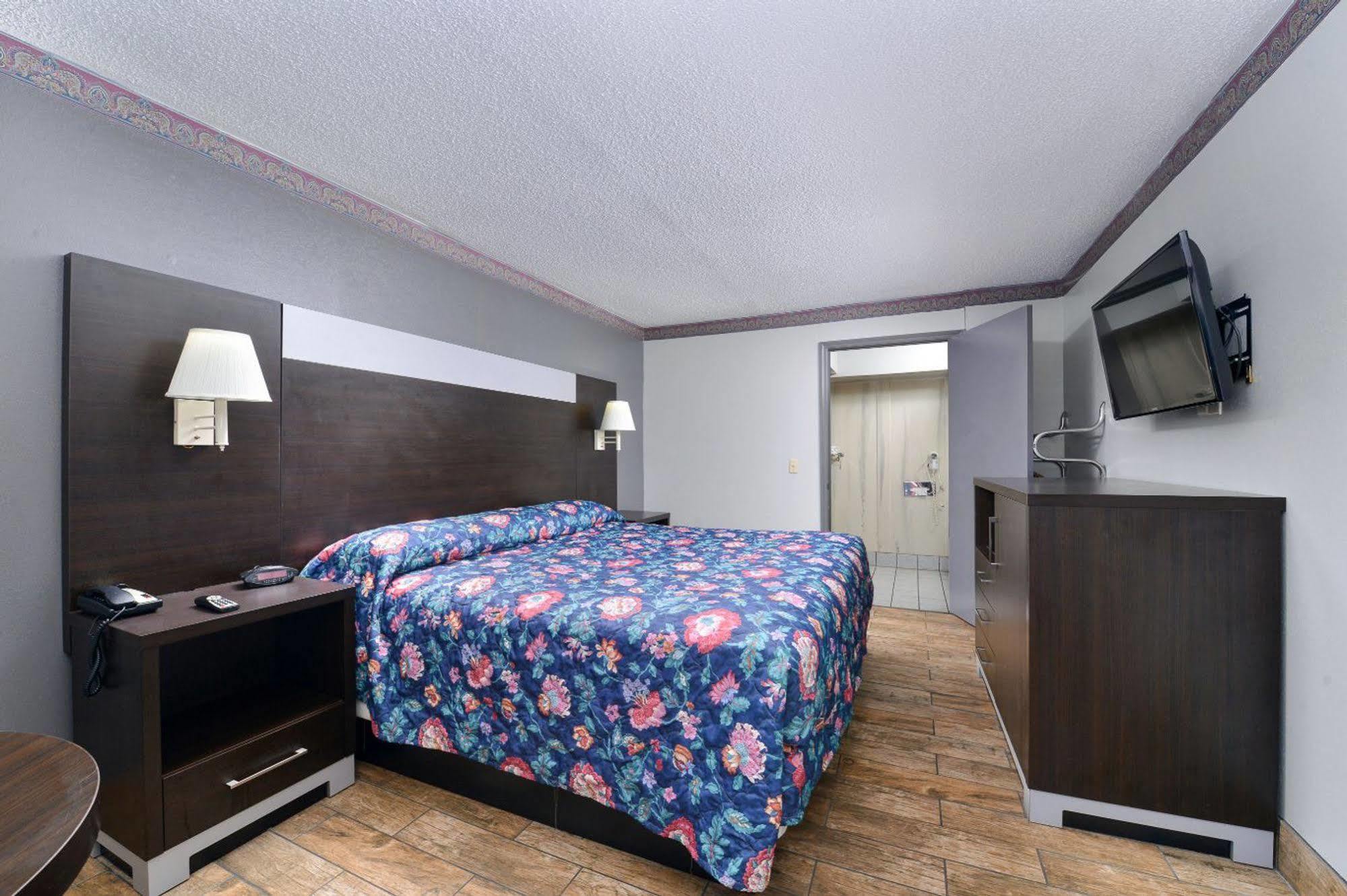 Sandcastle Inn Tybee Island Exterior photo